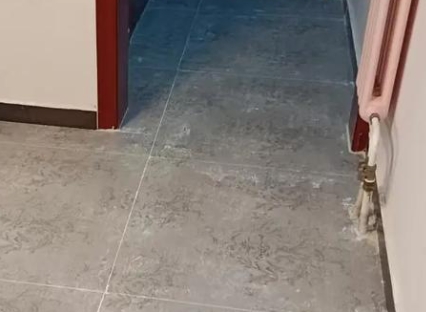 萨嘎瓷砖空鼓维修公司分享下萨嘎地砖空鼓了怎么办